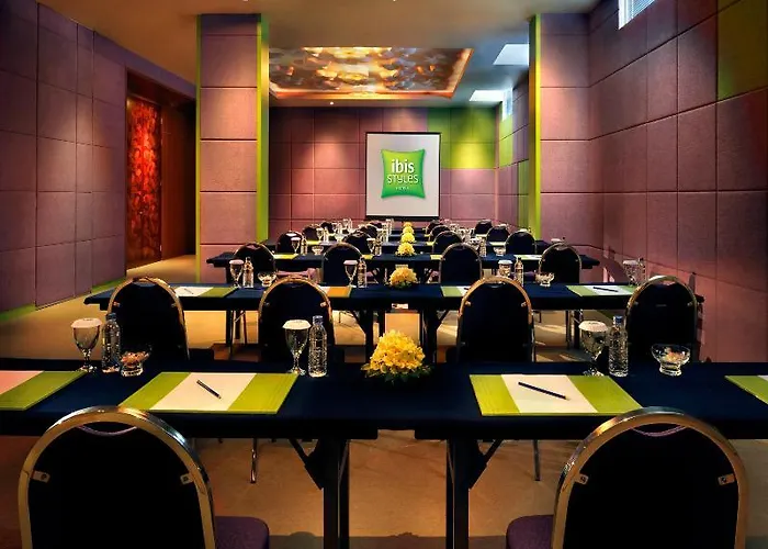 Ibis Styles Bali 3* Денпасар